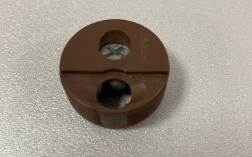 Корпусная стяжка под пресс, коричневая, 20 штук Корпусная стяжка под пресс, коричневая, 20 штук